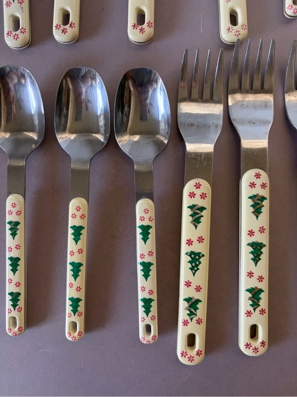 Vintage Northland Stainless Flatware Set of 23